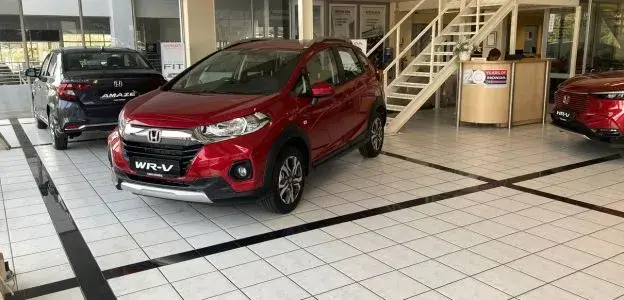 honda-wr-v-and-amaze-at-cmh-honda-menlyn