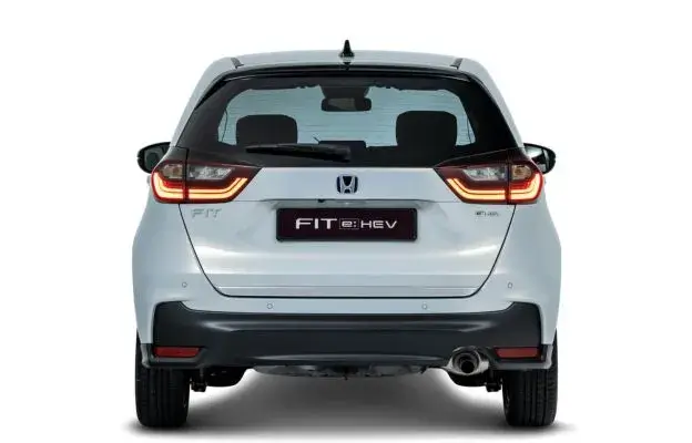 honda-fit-hybrid-rear-view