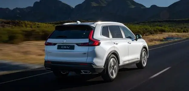 all-new-honda-cr-v-rear-view