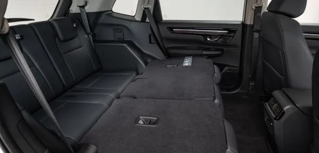 cr-v-backseat