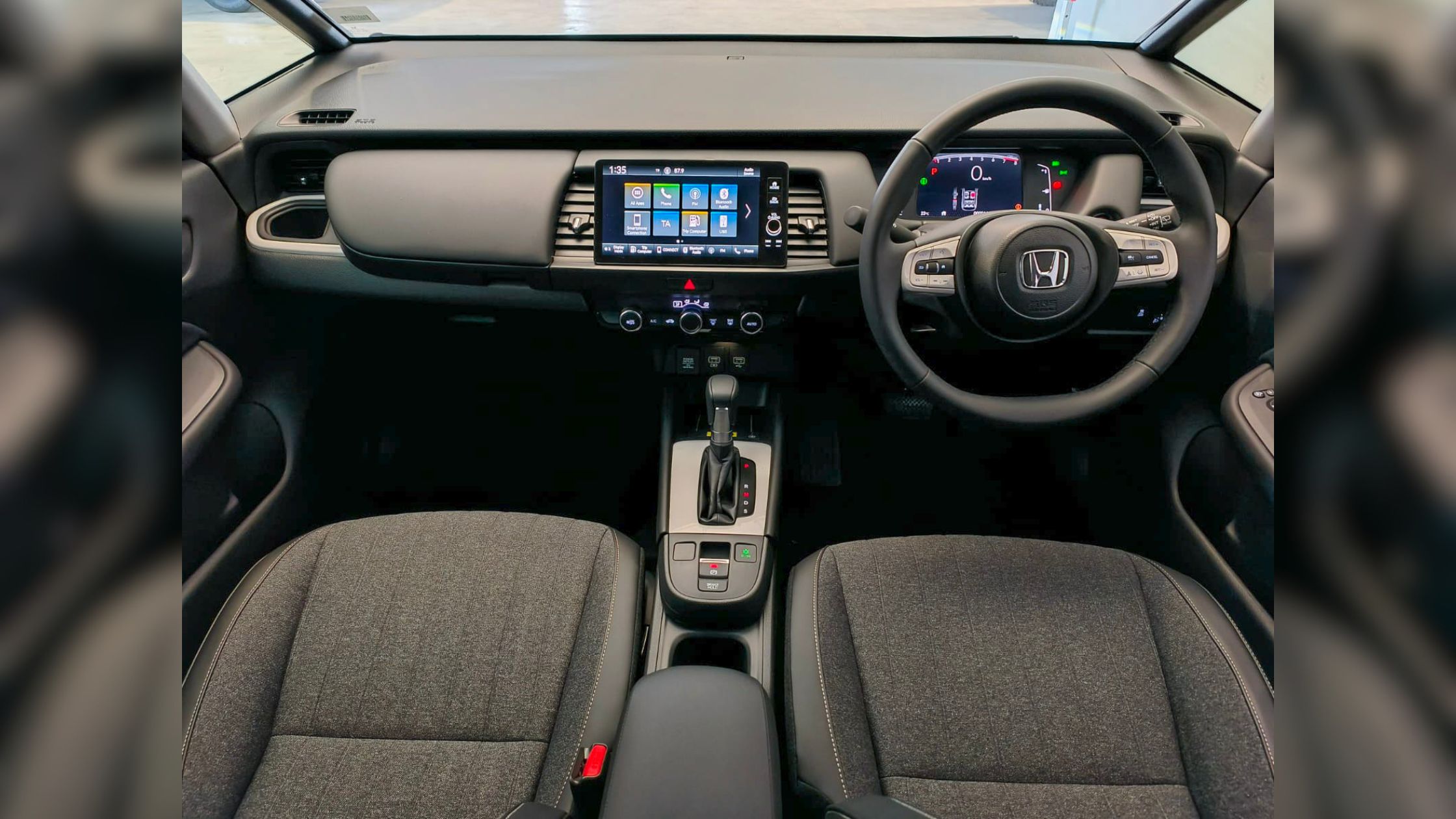 Honda FIT COCKPIT
