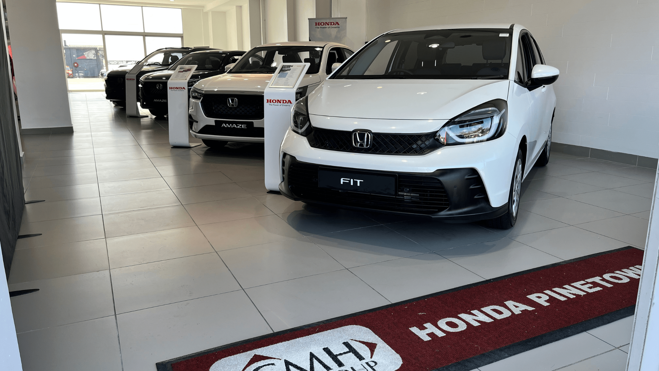 CMH HONDA PINETOWN SHOWROOM
